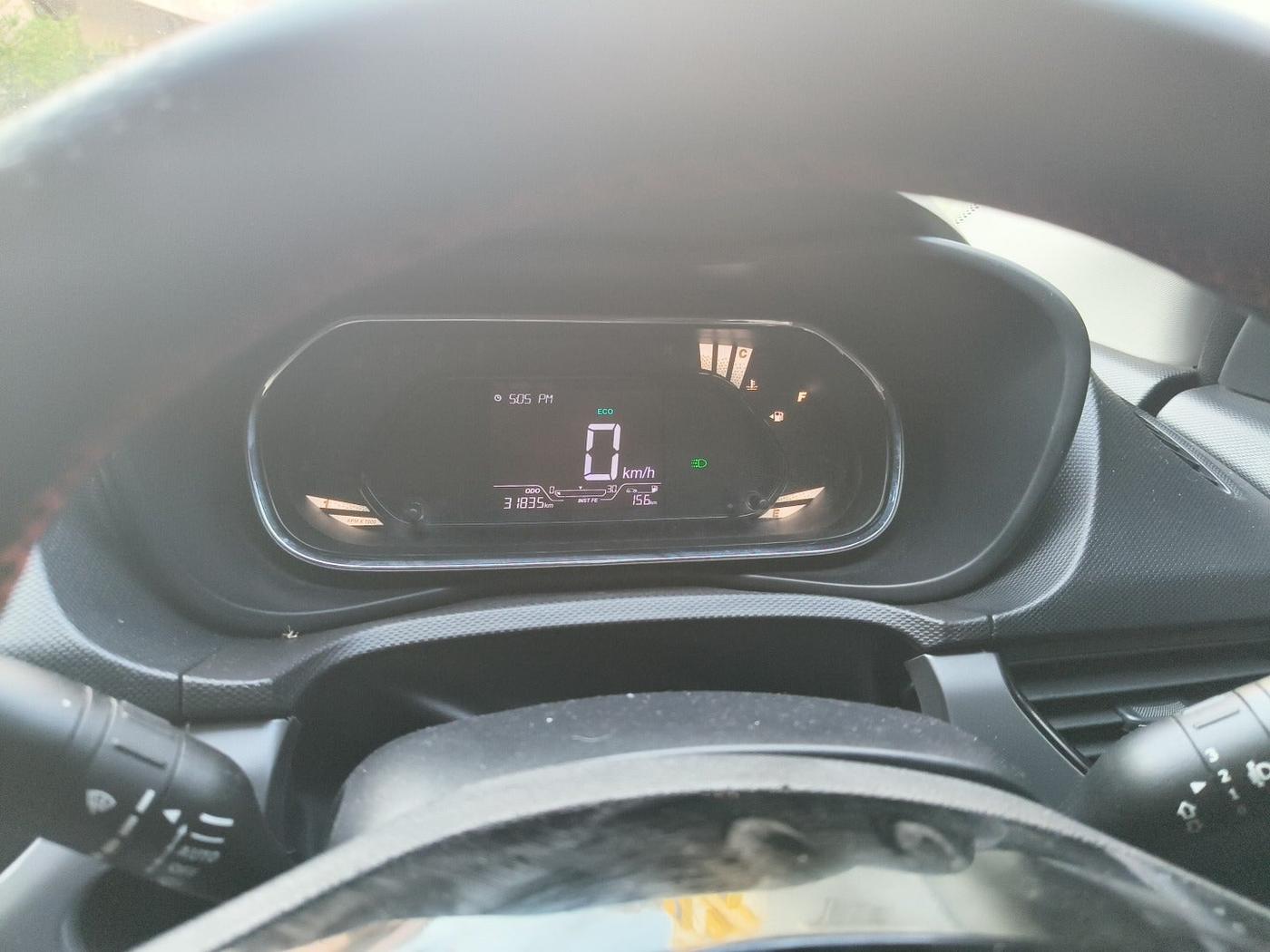2023 Tata NEXON XM SUNROOF PETROL, Petrol, Manual, 31,835 km, interior