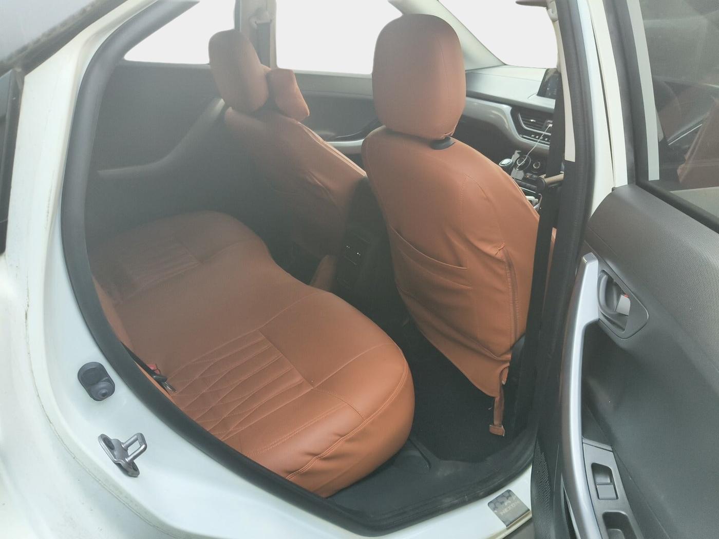 2023 Tata NEXON XM SUNROOF PETROL, Petrol, Manual, 31,835 km, interior
