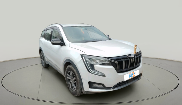 2024 Mahindra XUV700 AX 5 P MT 7 STR, Petrol, Manual, 16,043 km, exterior
