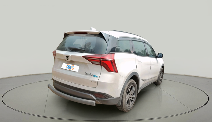 2024 Mahindra XUV700 AX 5 P MT 7 STR, Petrol, Manual, 16,043 km, exterior
