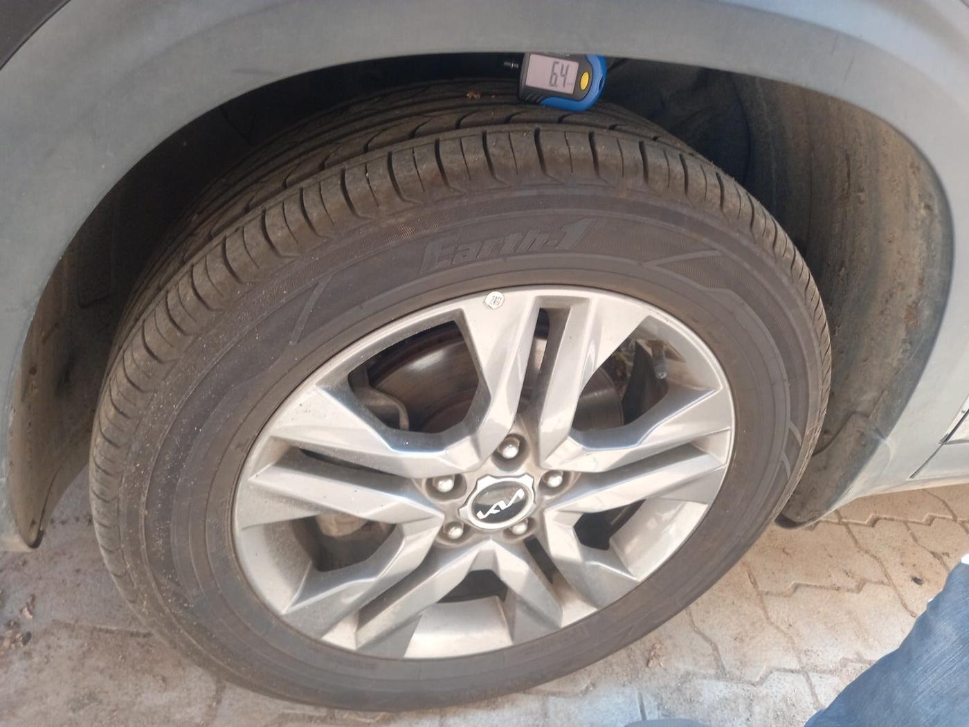 2021 KIA SELTOS HTX 1.5 PETROL, Petrol, Manual, 35,948 km, tyre