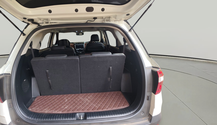 2021 Hyundai ALCAZAR PLATINUM 2.0 MT 7STR, Petrol, Manual, 43,437 km, exterior