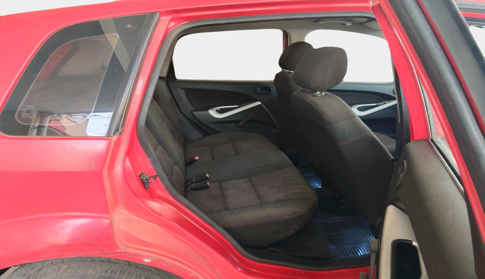 2010 Ford Figo ZXI 1.4 DIESEL, Diesel, Manual, 76,070 km, interior