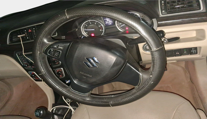 2015 Maruti Ciaz ZDI, Diesel, Manual, 2,31,189 km, interior