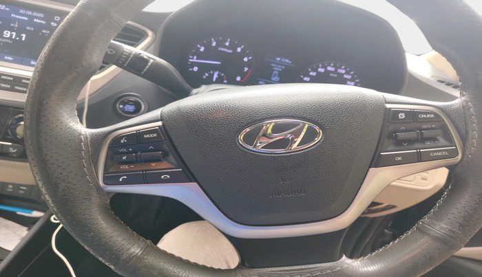 2019 Hyundai Verna 1.6 VTVT SX, Petrol, Manual, 92,537 km, interior