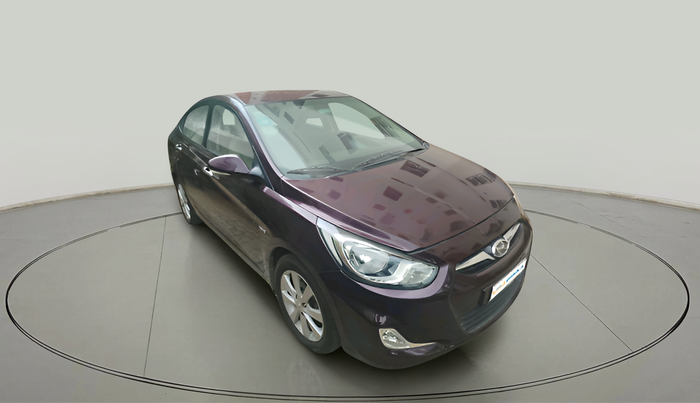 2013 Hyundai Verna FLUIDIC 1.6 VTVT SX, Petrol, Manual, 5,86,565 km, exterior