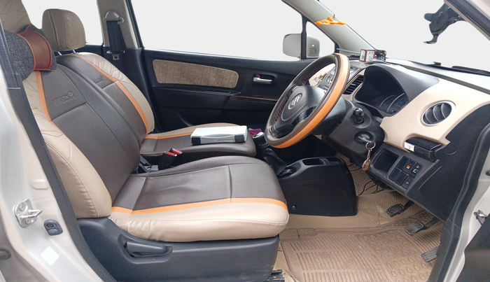 2018 Maruti Wagon R 1.0 VXI, Petrol, Manual, 67,310 km, interior