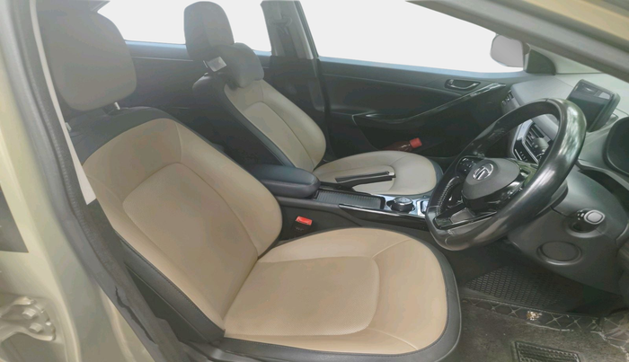 2022 Tata NEXON XZA PLUS (PREMIUM) DIESEL, Diesel, Automatic, 60,940 km, interior