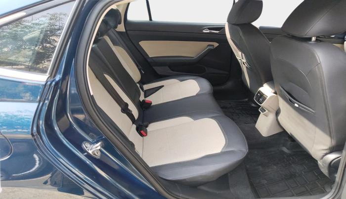 2023 Skoda SLAVIA STYLE 1.0L TSI AT, Petrol, Automatic, 60,207 km, interior