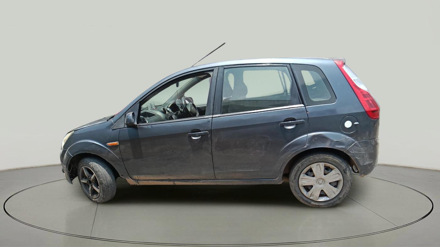 2010 Ford Figo ZXI 1.4 DIESEL, Diesel, Manual, 1,19,895 km, exterior