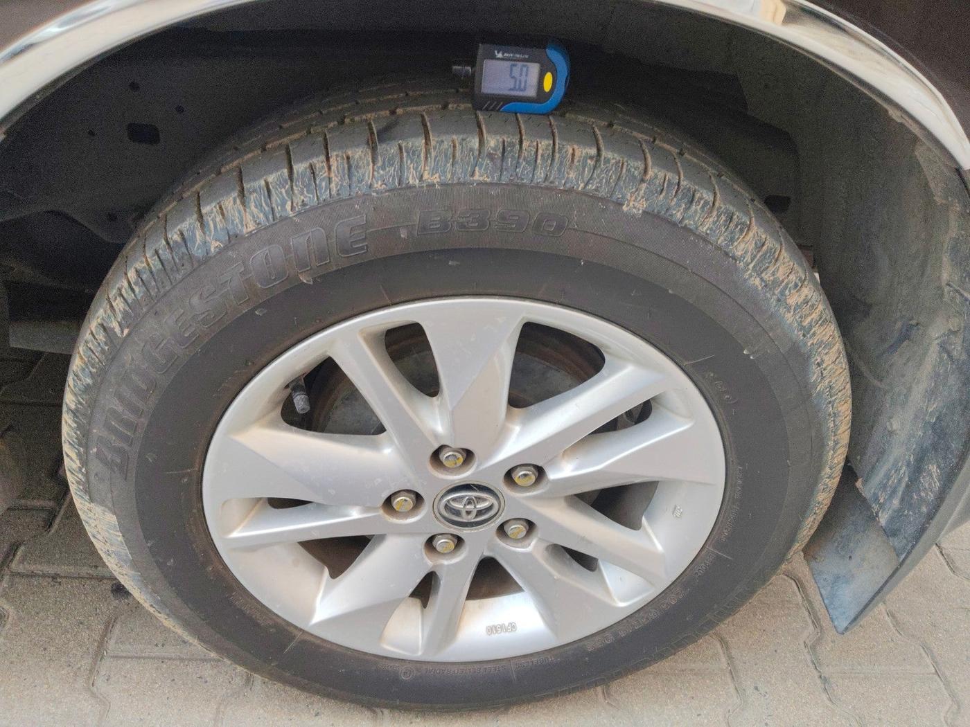2018 Toyota Innova Crysta 2.4 VX 7 STR, Diesel, Manual, 90,279 km, tyre