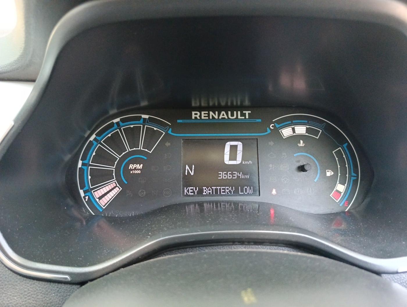 2020 Renault TRIBER RXZ AMT, Petrol, Automatic, 36,634 km, interior