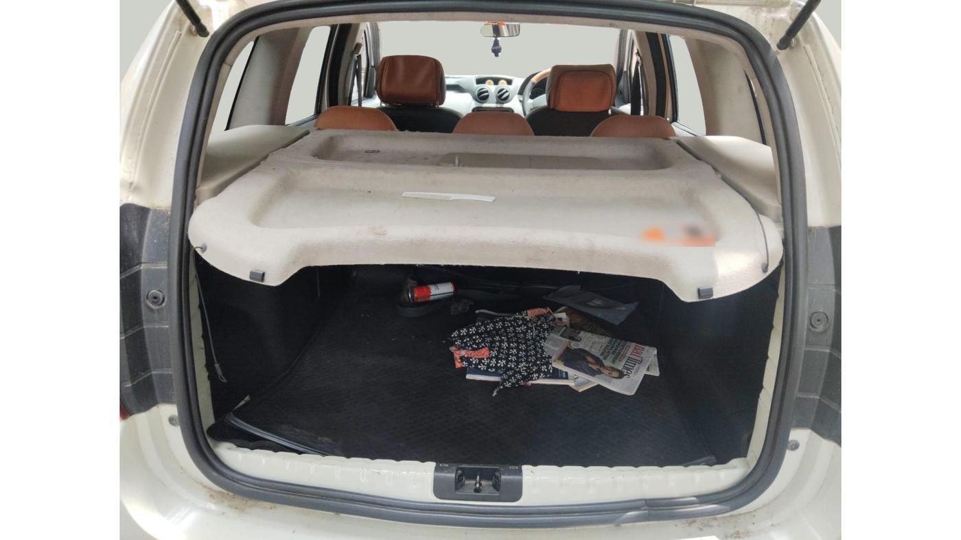 2013 Renault Duster 85 PS RXE DIESEL, Diesel, Manual, 1,69,000 km, exterior