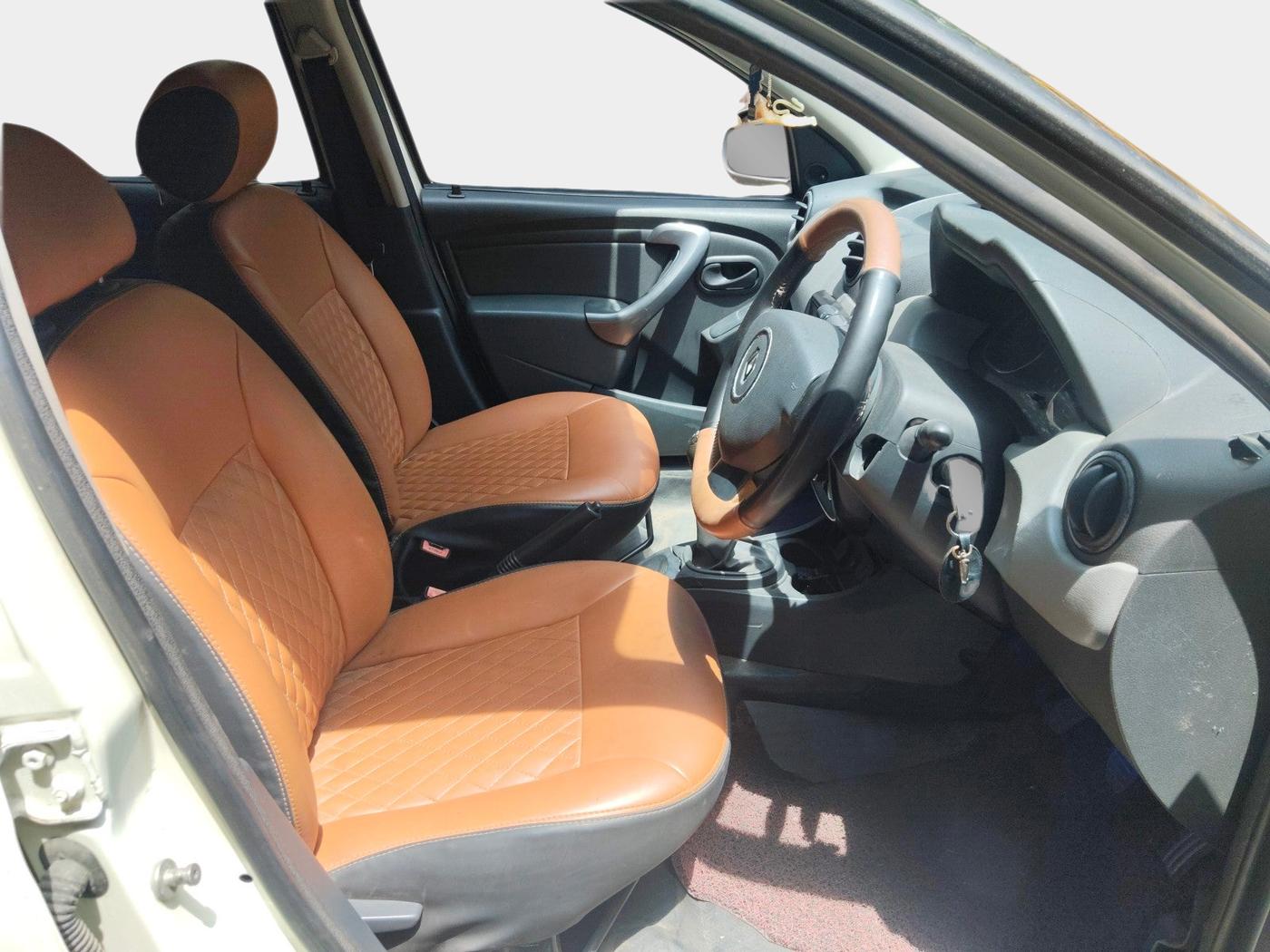 2013 Renault Duster 85 PS RXE DIESEL, Diesel, Manual, 1,69,000 km, interior