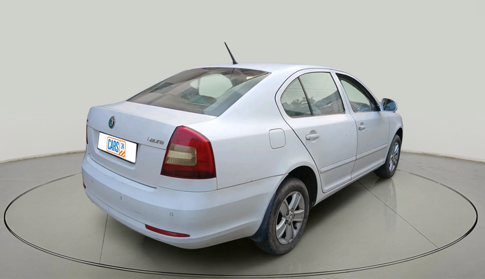 2012 Skoda Laura AMBIENTE 2.0 TDI CR MT, Diesel, Manual, 1,77,917 km, exterior