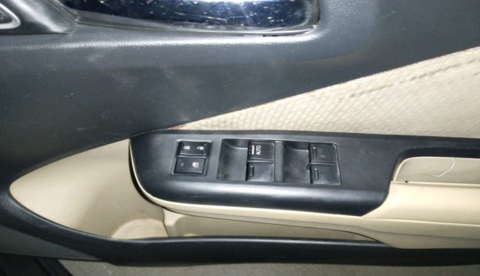 2017 Honda City 1.5L I-DTEC V, Diesel, Manual, 2,62,551 km, interior