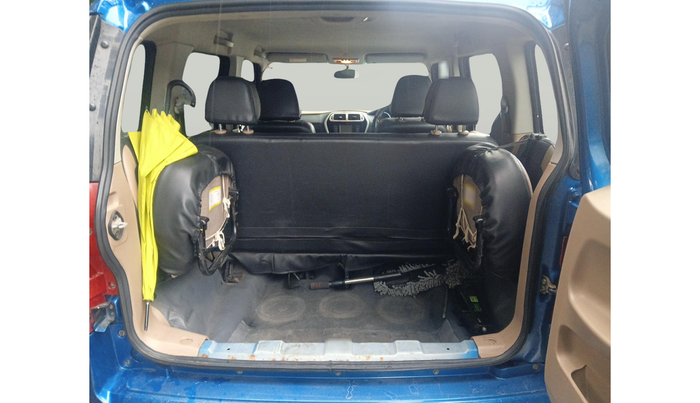 2015 Mahindra TUV300 T8, Diesel, Manual, 97,509 km, exterior