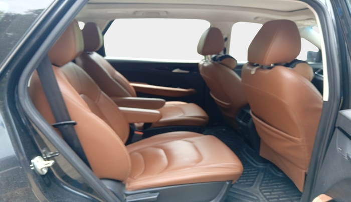 2021 MG HECTOR PLUS SHARP 1.5 PETROL TURBO CVT 6-STR, Petrol, Automatic, 1,13,806 km, interior