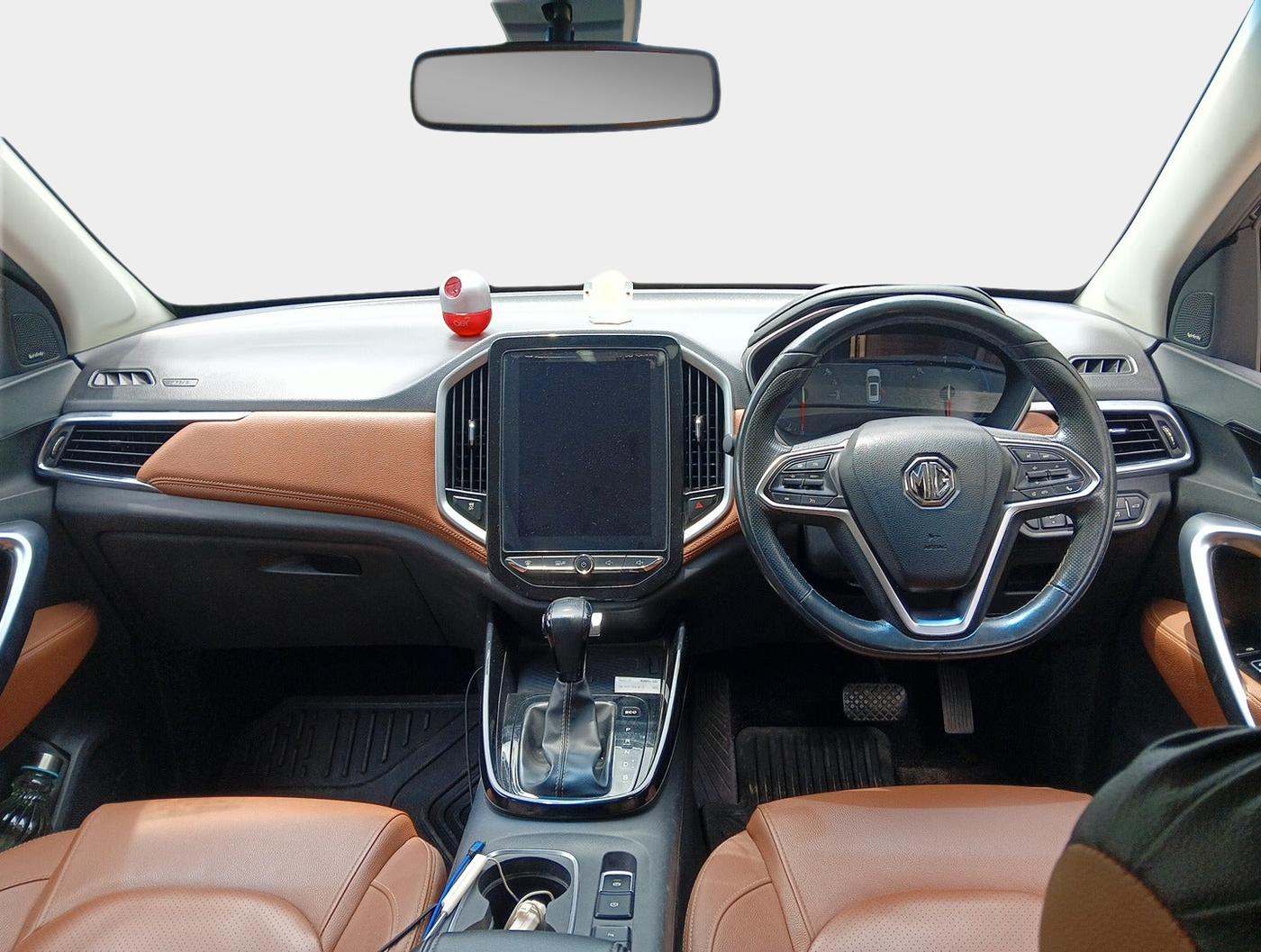 2021 MG HECTOR PLUS SHARP 1.5 PETROL TURBO CVT 6-STR, Petrol, Automatic, 1,13,806 km, interior