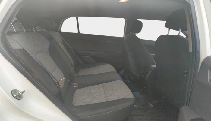 2016 Hyundai Creta SX PLUS AT 1.6 PETROL, Petrol, Automatic, 65,207 km, interior