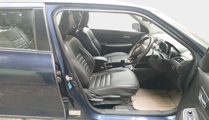 2018 Maruti Swift ZXI, Petrol, Manual, 25,912 km, interior