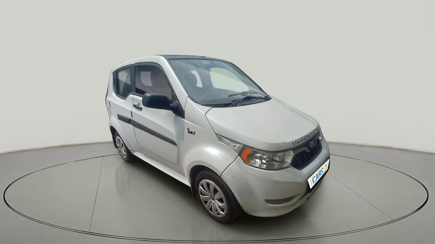 2017 Mahindra E20 Plus P4, Electric, Automatic, 36,756 km, exterior