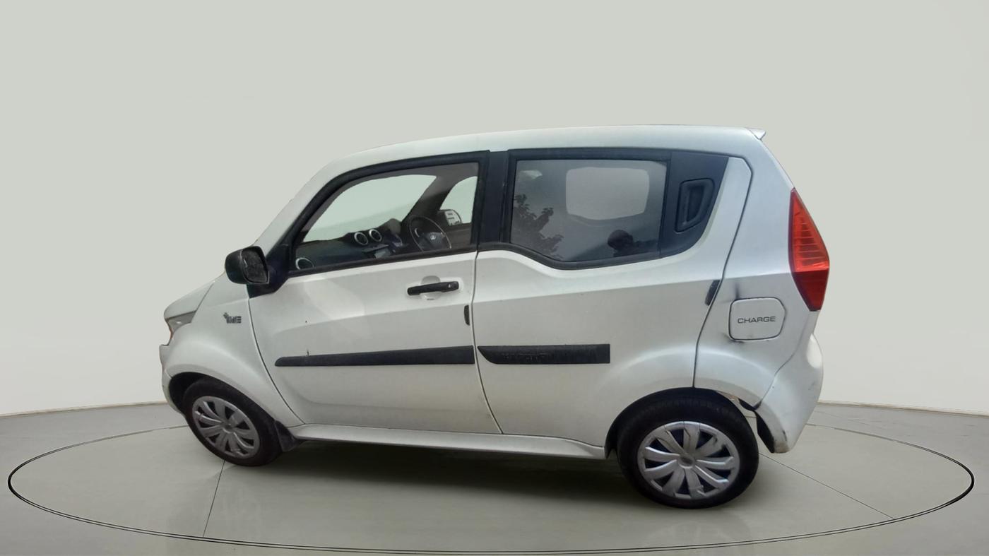 2017 Mahindra E20 Plus P4, Electric, Automatic, 36,756 km, exterior