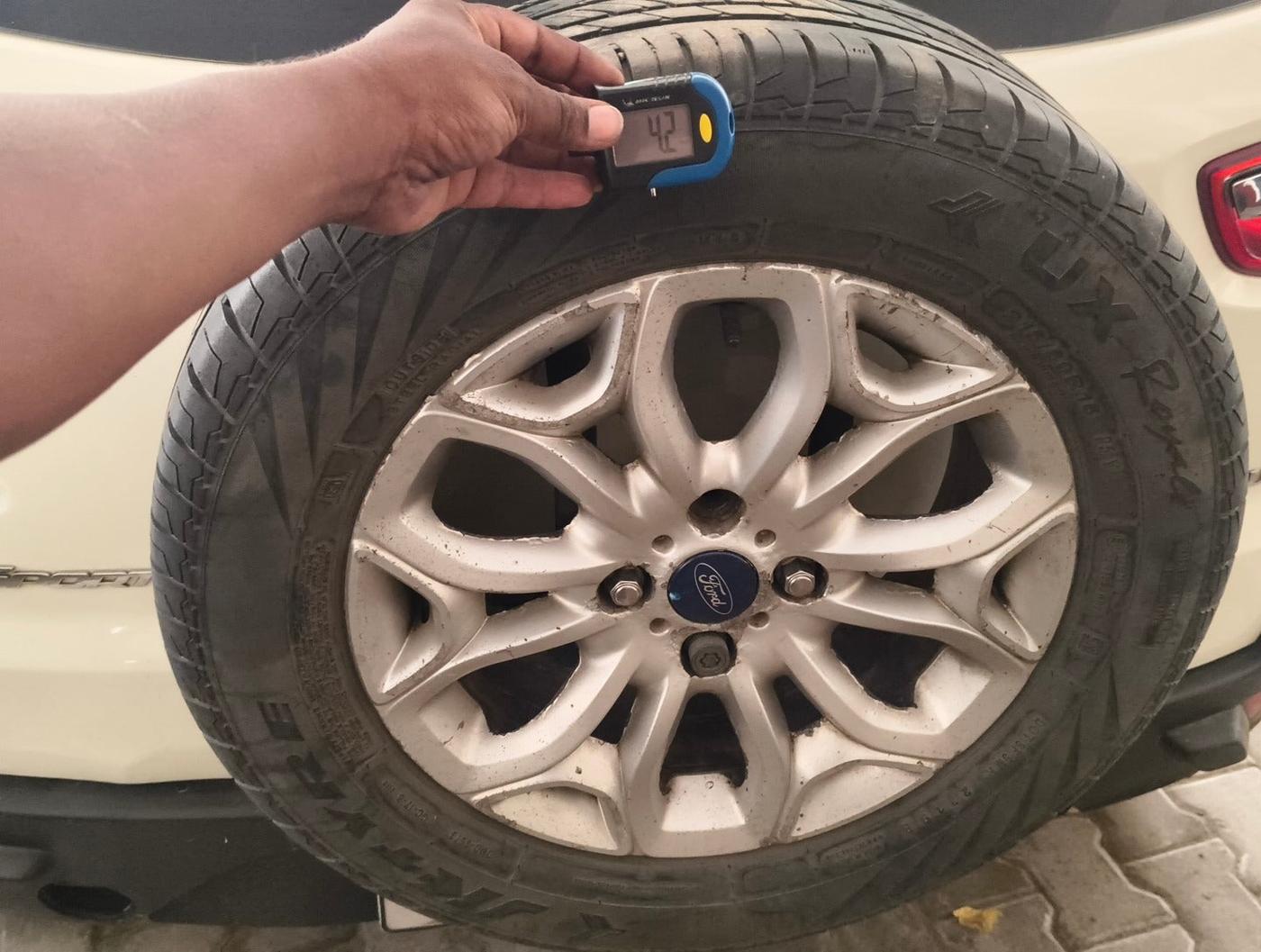 2017 Ford Ecosport TITANIUM+ 1.5L DIESEL, Diesel, Manual, 1,34,238 km, tyre