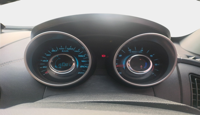 2018 Mahindra XUV500 W11, Diesel, Manual, 1,55,301 km, interior