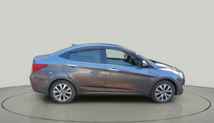 2015 Hyundai Verna FLUIDIC 1.6 VTVT SX, Petrol, Manual, 55,561 km, exterior
