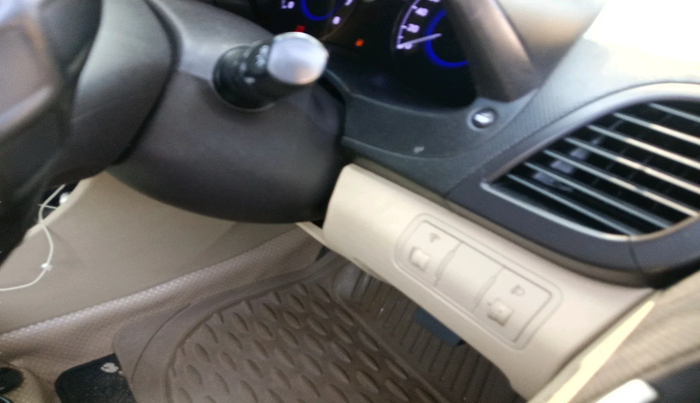 2015 Hyundai Verna FLUIDIC 1.6 VTVT SX, Petrol, Manual, 55,561 km, interior