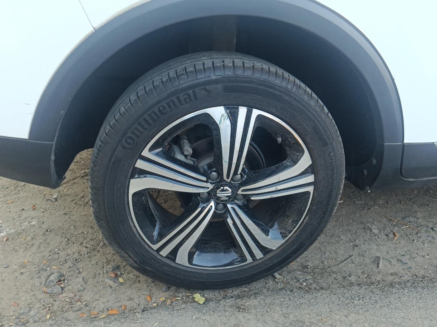 2021 MG ASTOR SHARP 1.5 MT, Petrol, Manual, 38,533 km, tyre