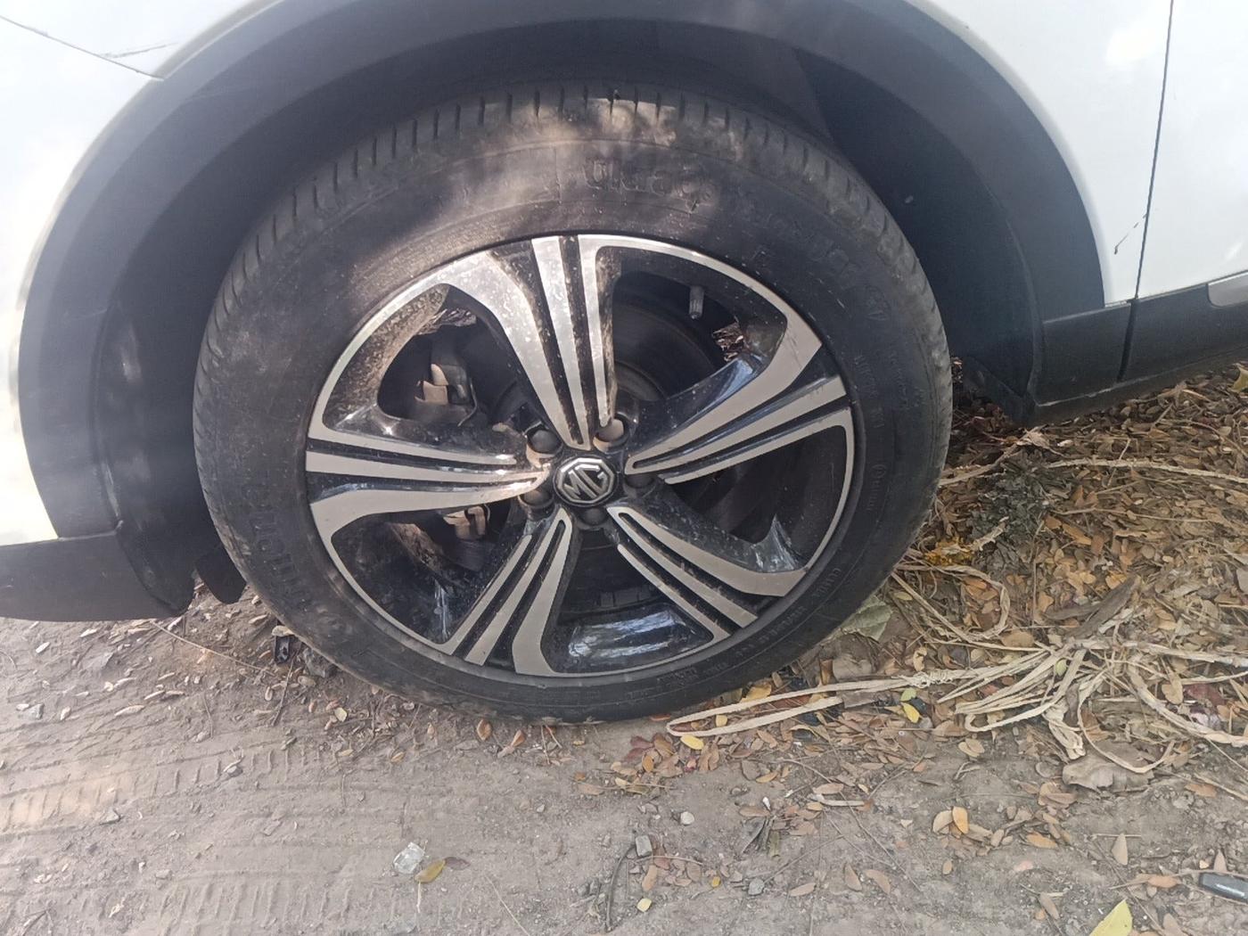 2021 MG ASTOR SHARP 1.5 MT, Petrol, Manual, 38,533 km, tyre