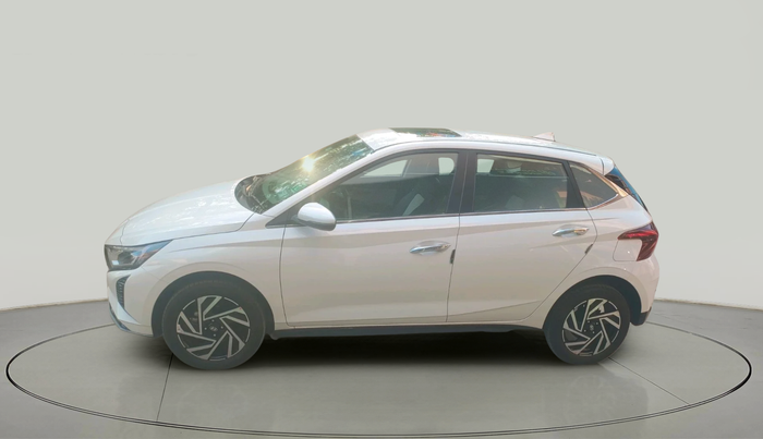 2025 Hyundai NEW I20 ASTA (O) 1.2 IVT, Petrol, Automatic, 2,575 km, exterior