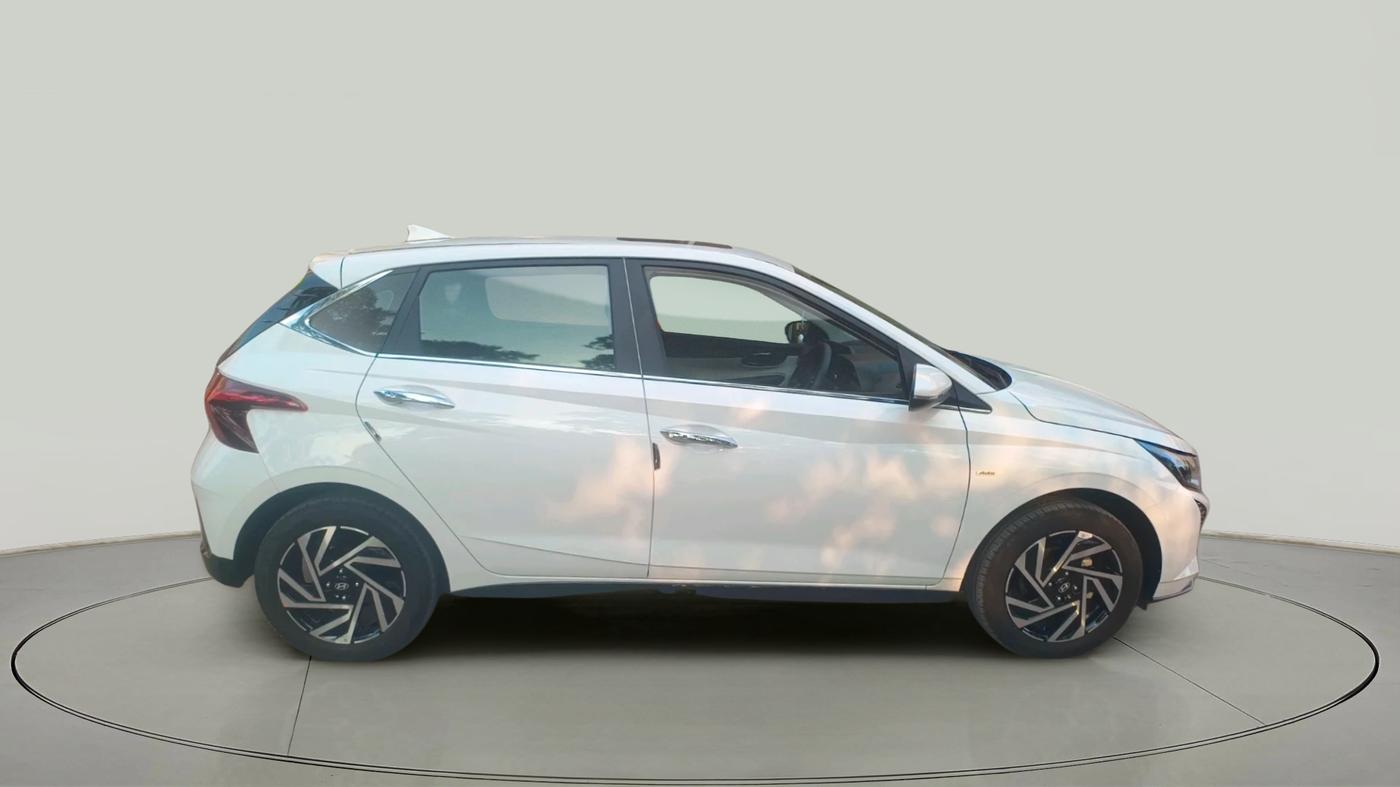 2025 Hyundai NEW I20 ASTA (O) 1.2 IVT, Petrol, Automatic, 2,575 km, exterior