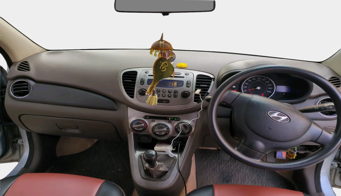 2011 Hyundai i10 SPORTZ 1.1, Petrol, Manual, 79,974 km, interior