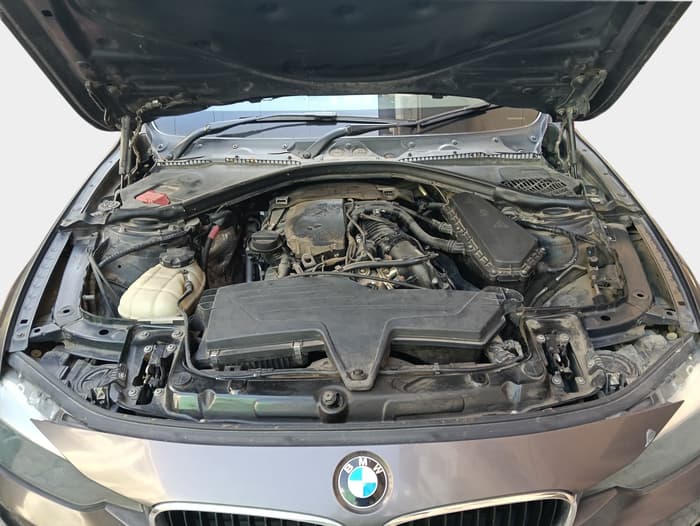 2013 BMW 3 Series 320d, Diesel, Automatic, 1,25,020 km, exterior