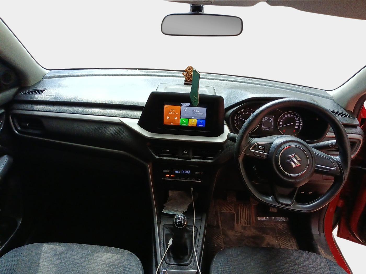 2023 Maruti BREZZA VXI, Petrol, Manual, 32,294 km, interior