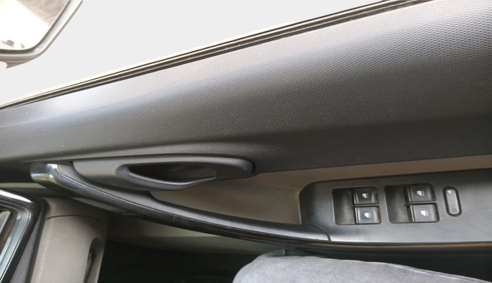 2016 Tata Tiago XT PETROL, Petrol, Manual, 62,481 km, interior