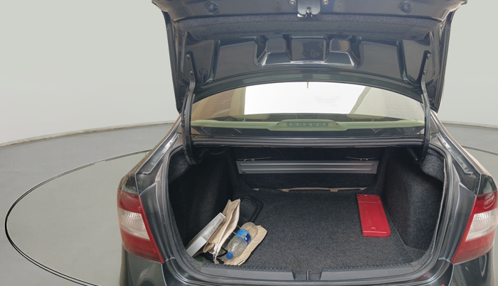 2018 Skoda Rapid AMBITION 1.5 TDI, Diesel, Manual, 1,54,204 km, exterior