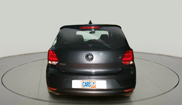 2015 Volkswagen Polo HIGHLINE1.2L, Petrol, Manual, 1,27,349 km, exterior