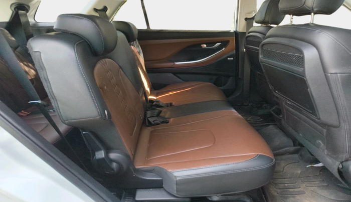 2022 Hyundai ALCAZAR PLATINUM 2.0 MT 7STR, Petrol, Manual, 29,941 km, interior