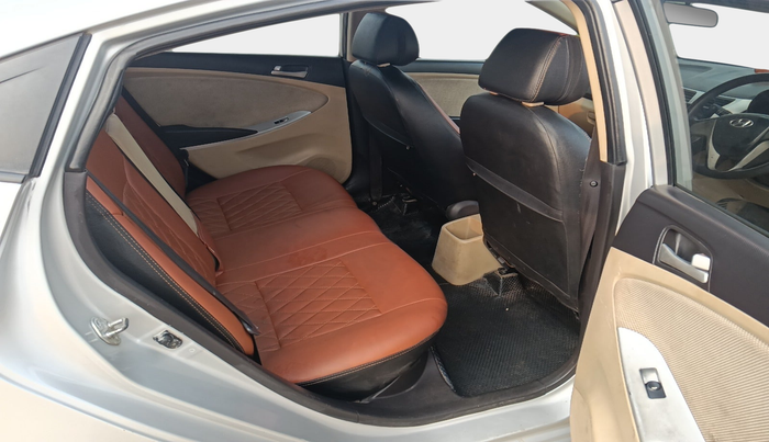 2013 Hyundai Verna FLUIDIC 1.4 CRDI, Diesel, Manual, 1,11,994 km, interior