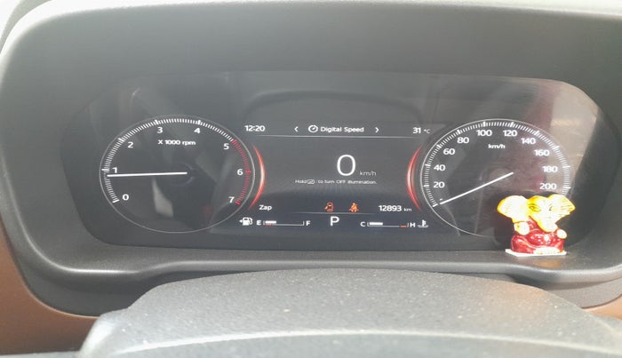 2024 Mahindra SCORPIO-N Z8 DIESEL AT 2WD 7 STR, Diesel, Automatic, 13,000 km, interior