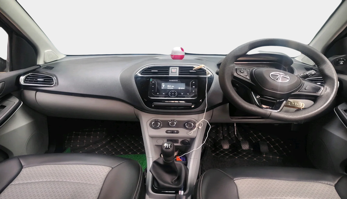 2023 Tata Tiago XT PETROL, Petrol, Manual, 5,535 km, interior