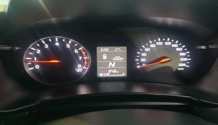 2025 Maruti Swift VXi AMT, Petrol, Automatic, 848 km, interior