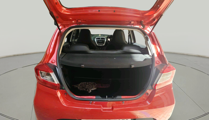 2016 Tata Tiago XT PETROL, Petrol, Manual, 19,182 km, exterior