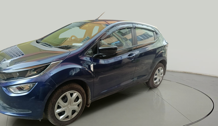 2024 Tata ALTROZ XTA, Petrol, Automatic, 6,883 km, exterior