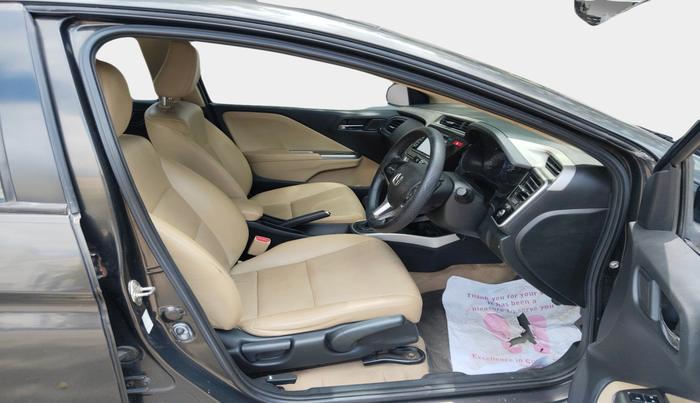 2016 Honda City 1.5L I-VTEC VX (O) MT, Petrol, Manual, 40,862 km, interior