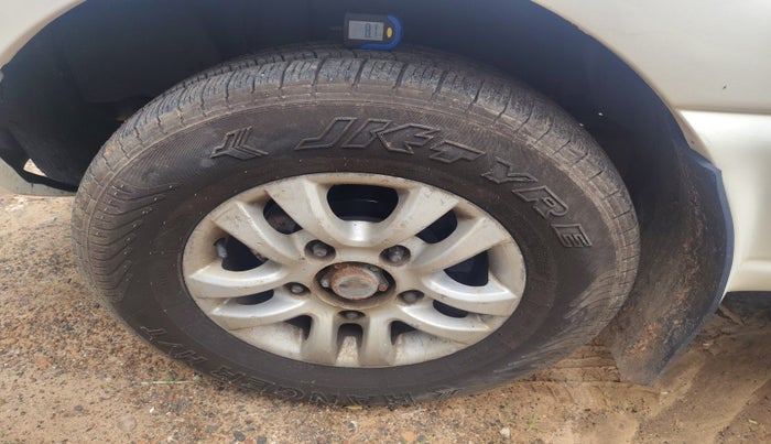 2012 Tata Safari 4X2 VX DICOR 2.2 VTT, Diesel, Manual, 87,128 km, tyre
